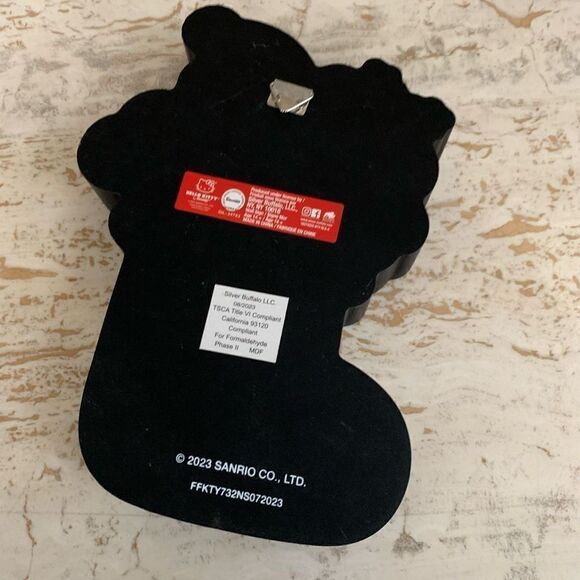 Hello Kitty Christmas decor. - Picture 9 of 9